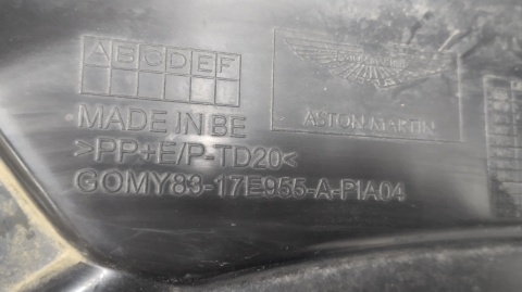 Dyfuzor dokładka zderzaka tylnego ASTON MARTIN DBX 20- GOMY83-17E955-A