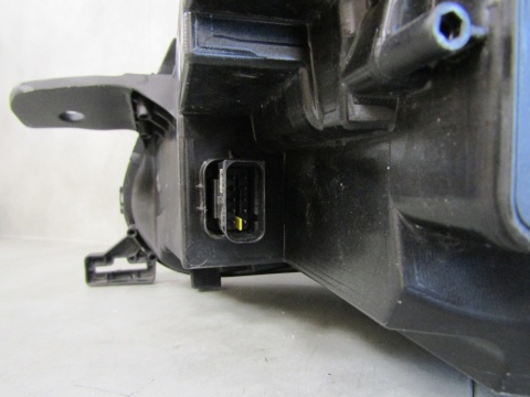 LAMPA PRZÓD TOYOTA PROACE VERSO II LIFT 24- FULL LED RH PRAWA 9847211480