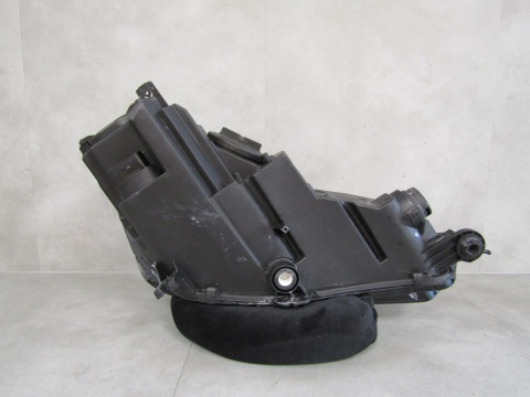 LAMPA PRZÓD AUDI A4 B9 KSENON NIESKRĘTNY 15-19 LH 8W0941084