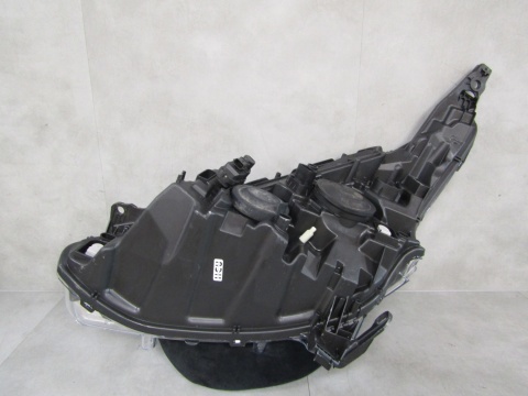 LAMPA PRZÓD PEUGEOT 208 I LIFT ZWYKŁA SOCZEWKA 15-19 PRAWA RH 9810805880