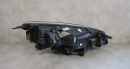Lampa przód Ford Kuga MK3 LED 19-24 LH LEWA LV4B 13E015 FH