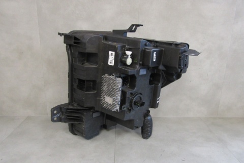 LAMPA PRZÓD GMC SIERRA FULL LED LIFT 22- RH PRAWA 85721094