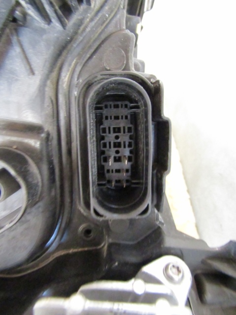 LAMPA PRZÓD VW GOLF 8 VIII FULL LED IQ 19-24 RH PRAWA 5H1941036
