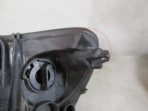Lampa przód Volvo V60 S60 LIFT KSENON SKRĘTNY 14-18 RH PRAWY 31698825