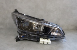 LAMPA PRZÓD NISSAN LEAF II 2 ZWYKŁA SOCZEWKA RH PRAWA 17- 260105SH0A