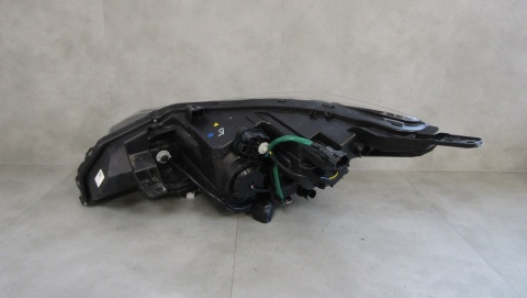 LAMPA PRZÓD NISSAN LEAF II 2 ZWYKŁA SOCZEWKA RH PRAWA 17- 260105SH0A