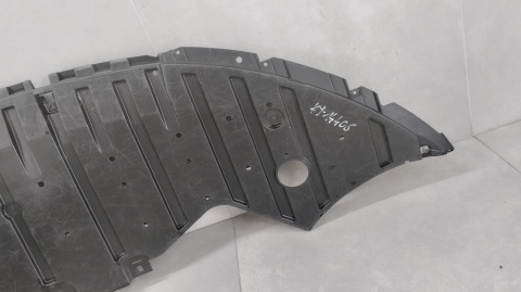 Podłoga płyta osłona pod zderzak Jaguar XE (model X760) GX7317F775AB