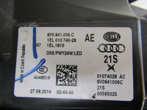 LAMPA PRZÓD AUDI A3 8V0 8V SEDAN KSENON NIESKRĘTNY 12-16 RH PRAWA 8V0941006C