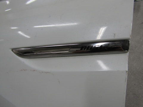 Błotnik lewy przód przedni Renault Megane IV 4 631016669R 16-24