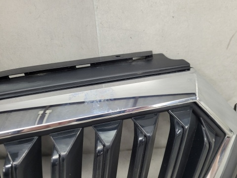 Grill atrapa zderzaka przód Skoda Octavia 4 IV 5E3 19-23