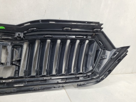 Grill atrapa zderzaka przód Skoda Octavia 4 IV 5E3 19-23