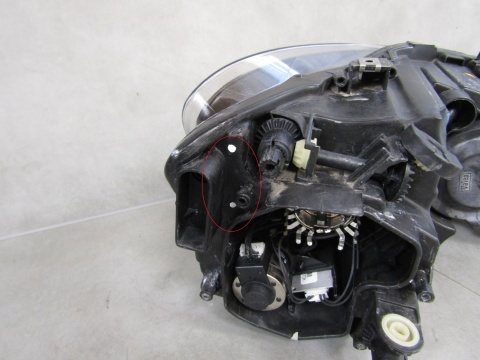 LAMPA PRZÓD VW POLO 6R KSENON NIESKRĘTNY + LED 09-14 LH 6R1941039D