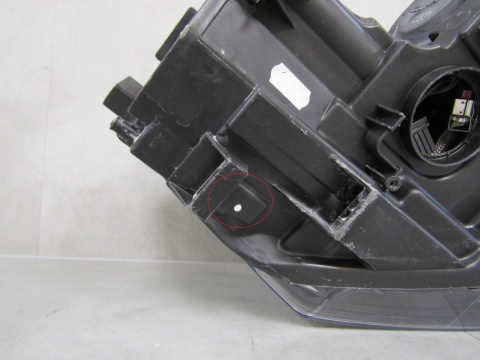 LAMPA PRZÓD VW POLO 6R KSENON NIESKRĘTNY + LED 09-14 LH 6R1941039D