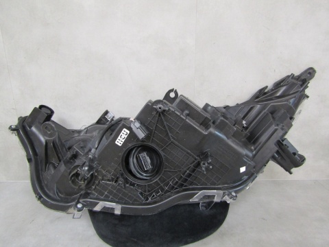 Lampa przód Toyota Rav4 V LIFT FULL LED 21- RH PRAWA STANLEY 42-113