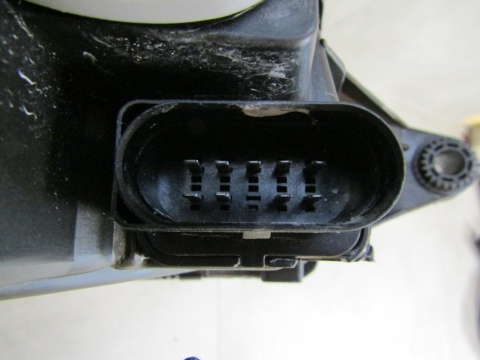 LAMPA PRZÓD AUDI TT 8N0 ZWYKŁA SOCZEWKA LH LEWA 8N0941003BE 98-02