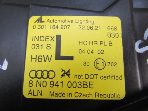 LAMPA PRZÓD AUDI TT 8N0 ZWYKŁA SOCZEWKA LH LEWA 8N0941003BE 98-02