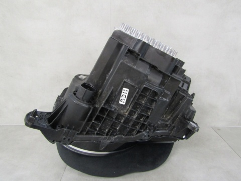 LAMPA PRZÓD LAND ROVER DEFENDER II LED RH PRAWA L8B213W029BF 20-