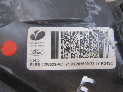 LAMPA PRZÓD FORD FOCUS MK3 III LIFT ZWYKŁA 14-19 RH F1EB-13W029-AC