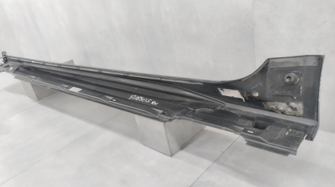 Listwa progowa prawa Audi RS6 C8 4K0 RS-6 19--25