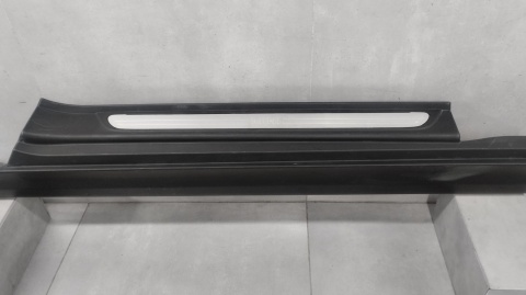Listwa progowa prawa Mini Cooper F56 F57 13-24