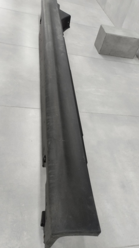 Listwa progowa prawa Mini Cooper S F55 5d 13- 16189910gb