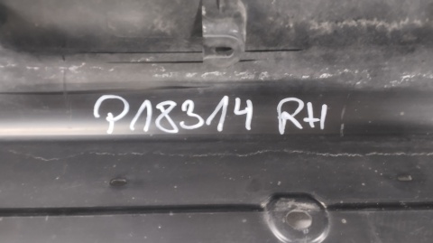 Listwa progowa prawa Mini Cooper S F55 5d 13- 16189910gb