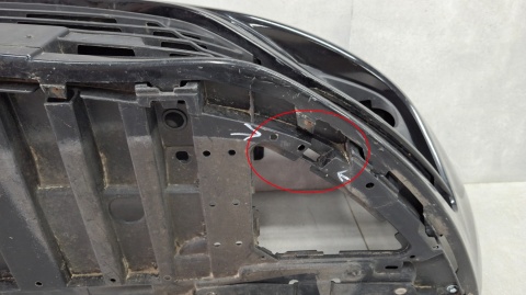 Zderzak przód przedni Renault Clio 4 IV Lift 16-20 / + osłona