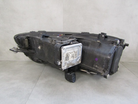 LAMPA PRZÓD VOLKSWAGEN SCIROCCO LIFT 1K8 KSENON SKRĘTNY RH PRAWY 14-17