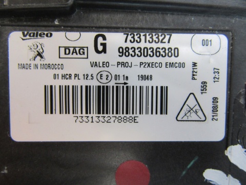 LAMPA PRZÓD PEUGEOT 208 II 2 2008 II 2 LED 19-23 LH LEWA 9833036380