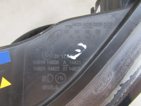 LAMPA PRZÓD FORD FOCUS MK3 3 ZWYKŁA CIEMNA 10-14 LH LEWA