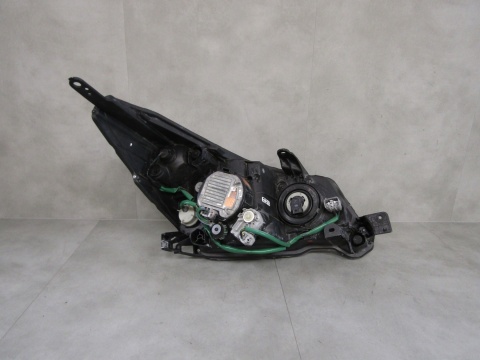 LAMPA PRZÓD SUBARU FORESTER IV 4 KSENON 12-16 LH LEWA