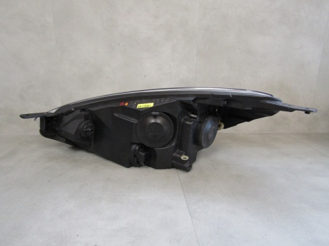 LAMPA PRZÓD FORD FIESTA MK8 SOCZEWKA LED 17-21 RH PRAWA H1BB-13W029-CD