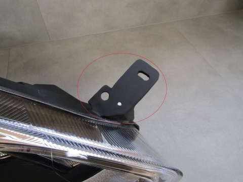 LAMPA PRZÓD FORD FIESTA MK8 SOCZEWKA LED 17-21 RH PRAWA H1BB-13W029-CD