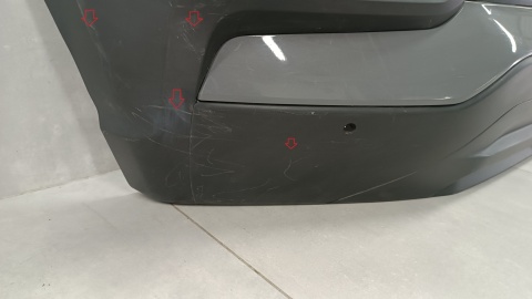 Zderzak tył tylny Hyundai Kona 17-20 /+ lampy