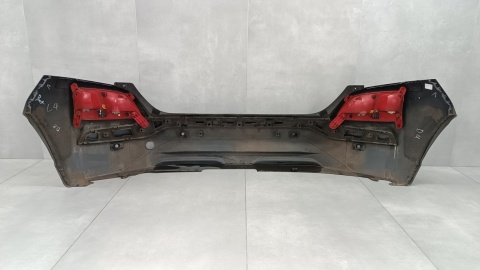 Zderzak tył tylny Hyundai Kona 17-20 /+ lampy