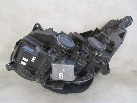 LAMPA PRZÓD FORD SMAX II GALAXY ZWYKŁA SOCZEWKA Z LED RH 15- EM2B-13W029GE