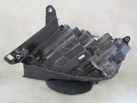 LAMPA PRZÓD SKODA ENYAQ LED 20- RH PRAWA 5LB941016