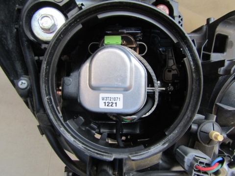 LAMPA PRZÓD MITSUBISHI ASX KSENON LH LEWA 10-12