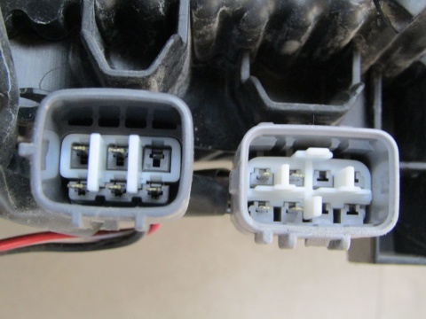 LAMPA PRZÓD MITSUBISHI ASX KSENON LH LEWA 10-12