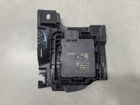 Radar moduł sensor czujnik martwego pola pasa ruchu Volvo EX30 EX 30 23-