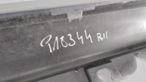 Listwa progowa prawa BMW 3 G20 G21 M Pakiet 18- sedan kombi
