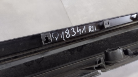 Listwa progowa prawa Toyota Corolla XII 18- HB E21-