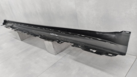 Listwa progowa prawa Mercedes S klasa W 223 Long AMG 20-