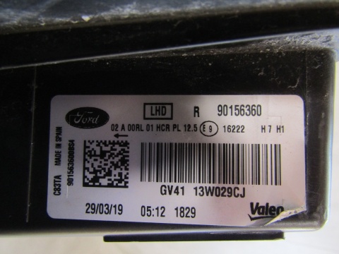 LAMPA PRZÓD FORD KUGA MK2 LIFT ZWYKŁA SOCZEWKA 16-19 PRAWA RH GV4113W029CJ
