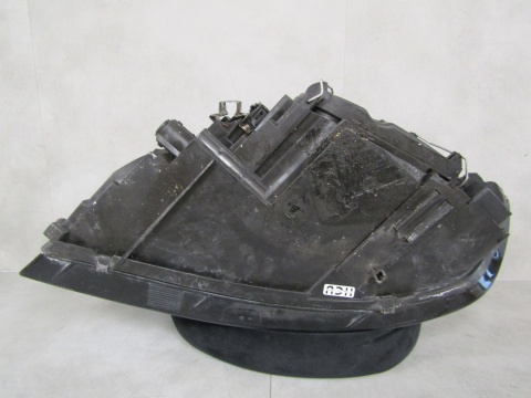 LAMPA PRZÓD VOLVO V50 S40 ZWYKŁA SOCZEWKA RH PRAWA 04-07 3069887