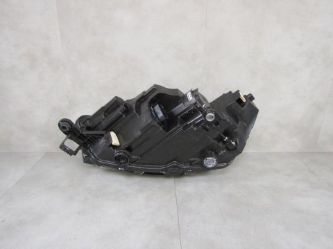 LAMPA PRZÓD SKODA FABIA IV 4 LED 21- RH PRAWA 6VB941016