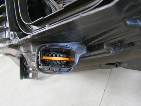 LAMPA PRZÓD RENAULT CAPTUR 1 I LIFT LED PURE VISION 17-19 RH 260100400R