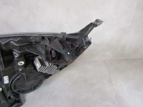 LAMPA PRZÓD FORD TRANSIT CUSTOM LIFT ZWYKŁA SOCZEWKA Z LED 17-23 RH JK21-13W029-DJ