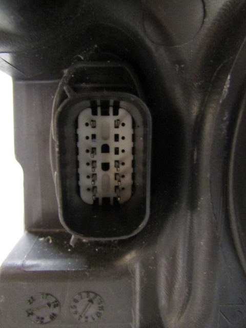 LAMPA PRZÓD FORD FOCUS MK4 IV ZWYKŁA Z LED 18-21 RH PRAWA JX7B-13W029-AE