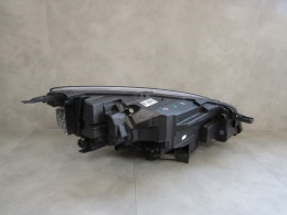 Lampa przód Ford Kuga MK3 LED 19-24 LH LEWA LV4B 13E015 FG
